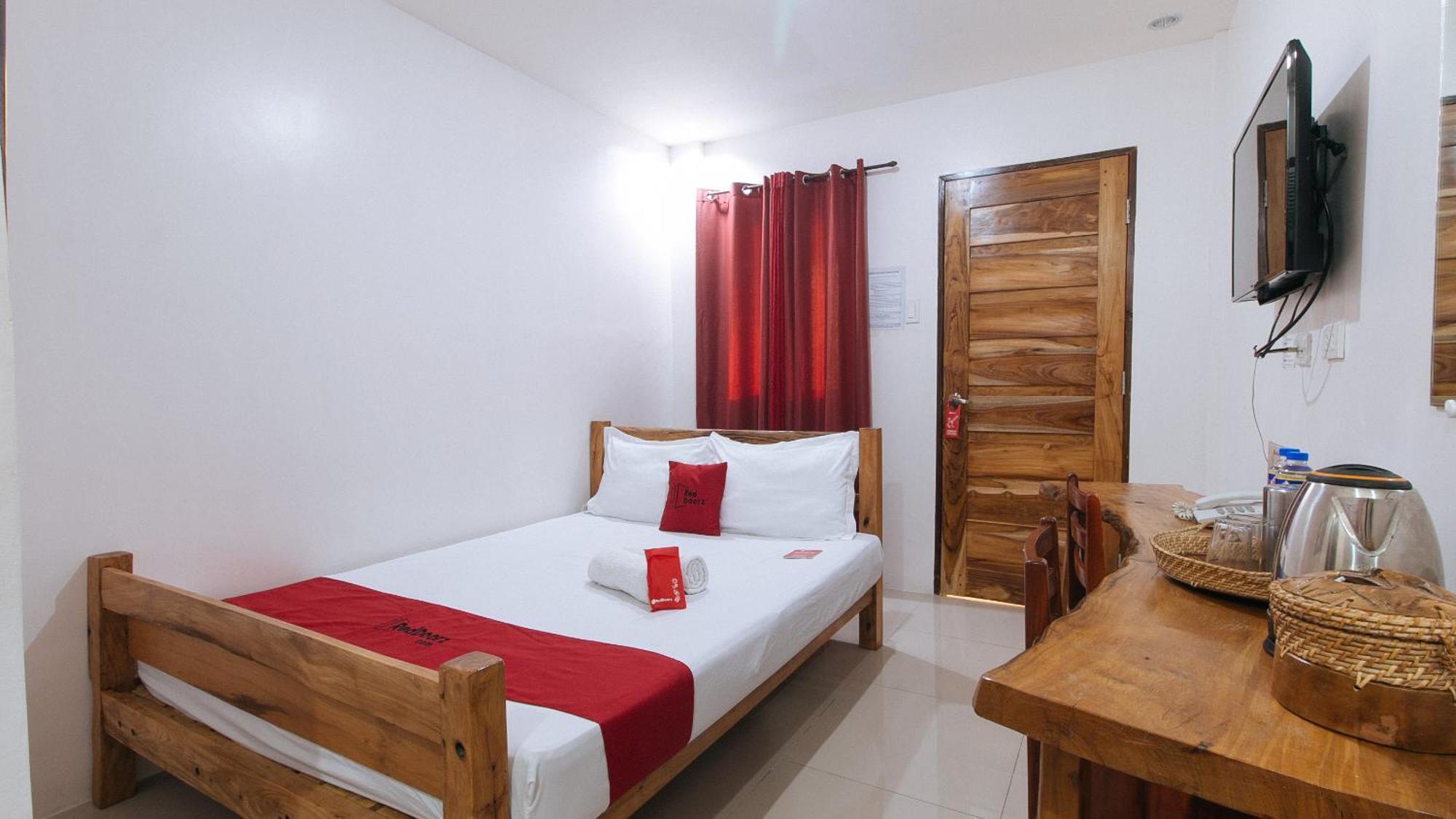 Reddoorz Plus @ Jollydays Hotel Nueva Ecija San Jose  Zewnętrze zdjęcie