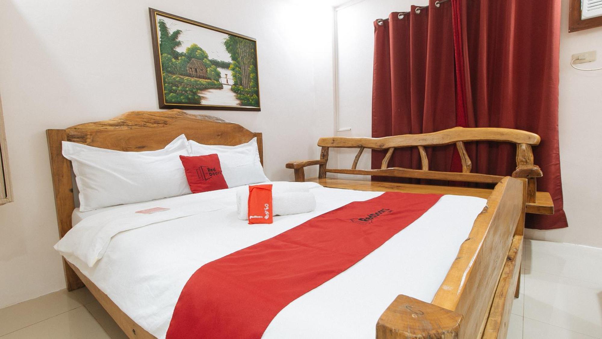 Reddoorz Plus @ Jollydays Hotel Nueva Ecija San Jose  Zewnętrze zdjęcie