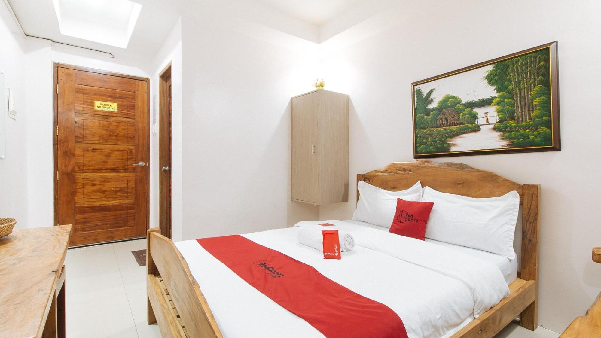 Reddoorz Plus @ Jollydays Hotel Nueva Ecija San Jose  Zewnętrze zdjęcie