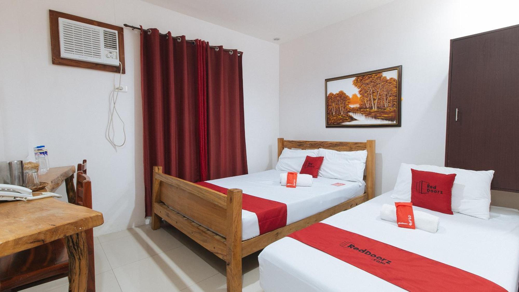 Reddoorz Plus @ Jollydays Hotel Nueva Ecija San Jose  Zewnętrze zdjęcie