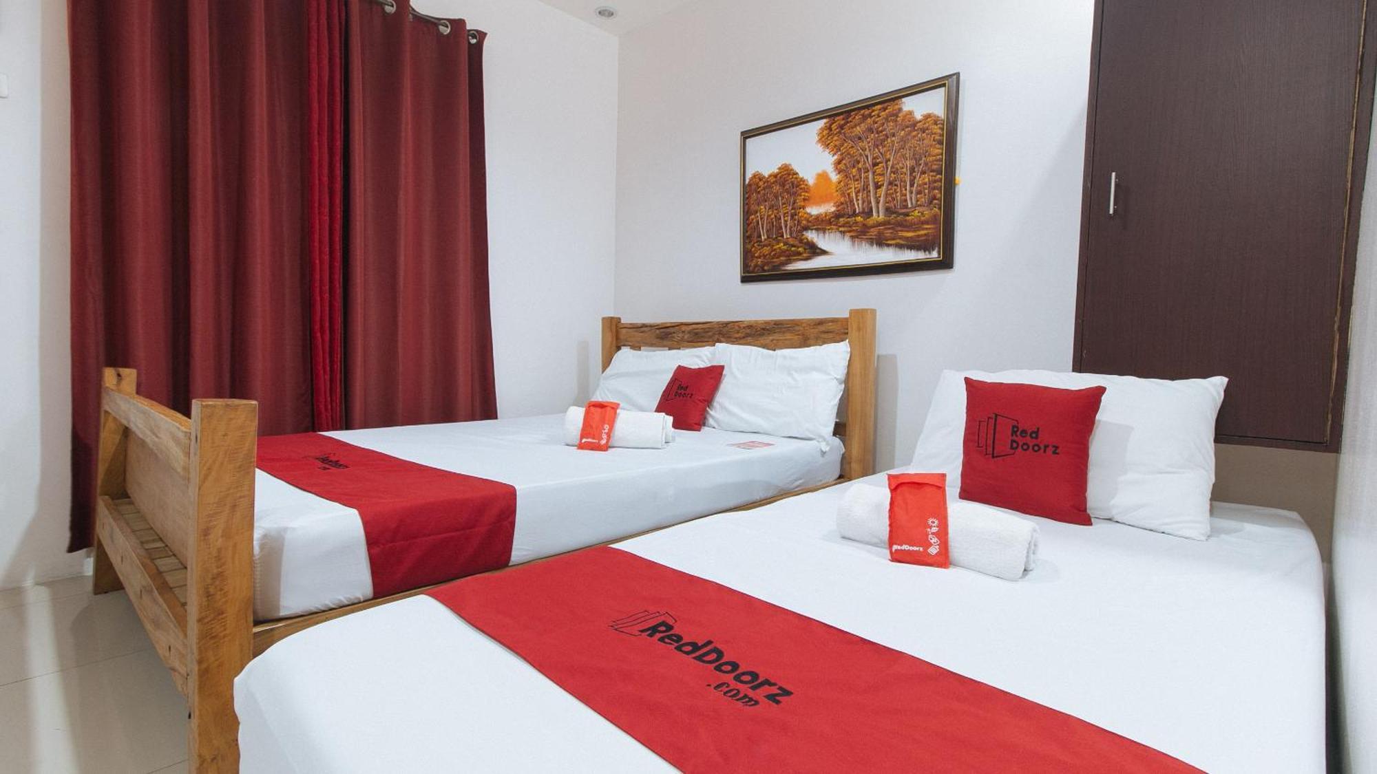 Reddoorz Plus @ Jollydays Hotel Nueva Ecija San Jose  Zewnętrze zdjęcie