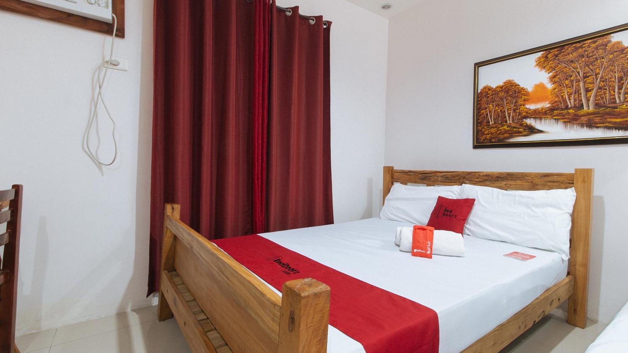 Reddoorz Plus @ Jollydays Hotel Nueva Ecija San Jose  Zewnętrze zdjęcie
