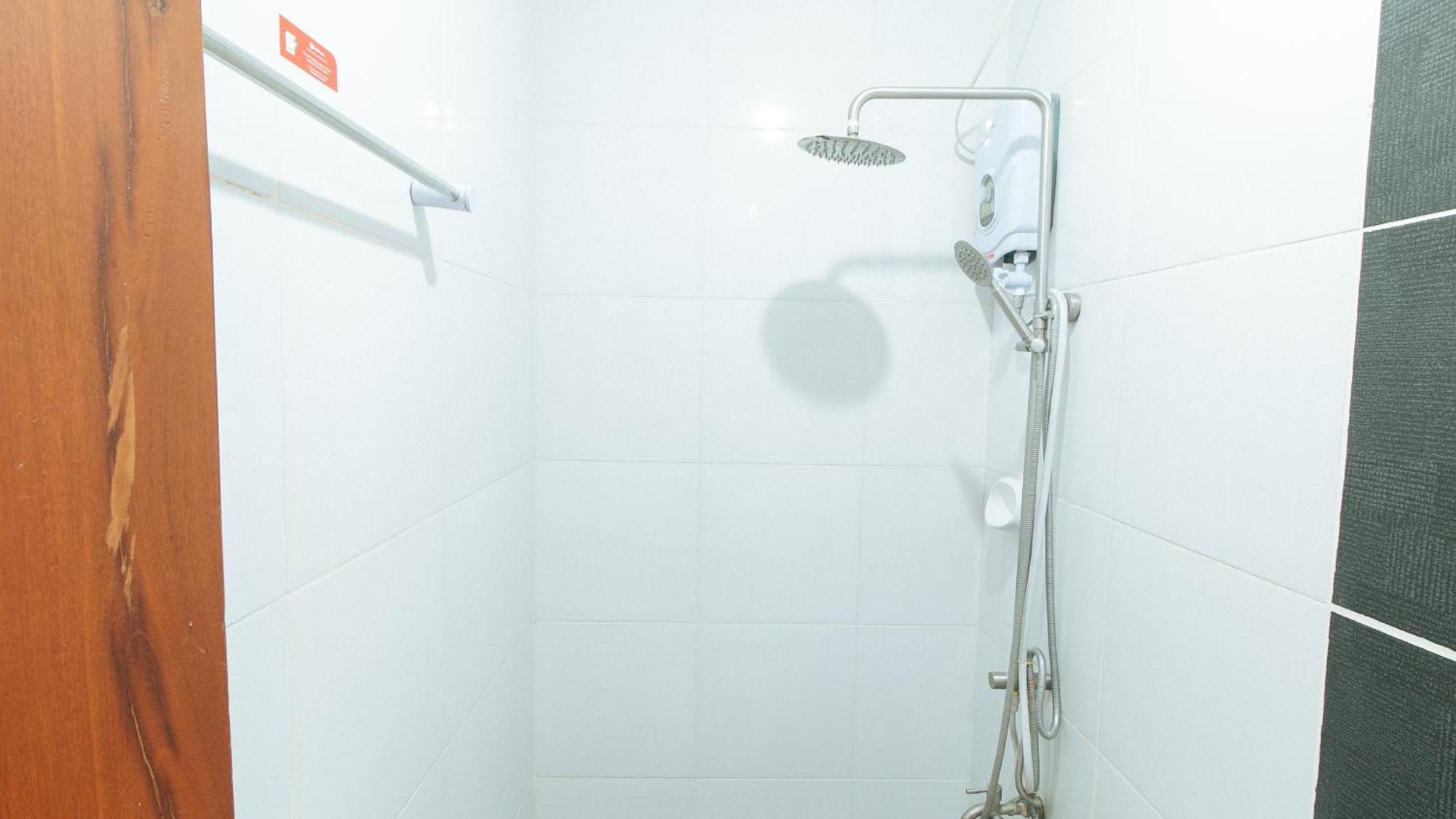 Reddoorz Plus @ Jollydays Hotel Nueva Ecija San Jose  Zewnętrze zdjęcie