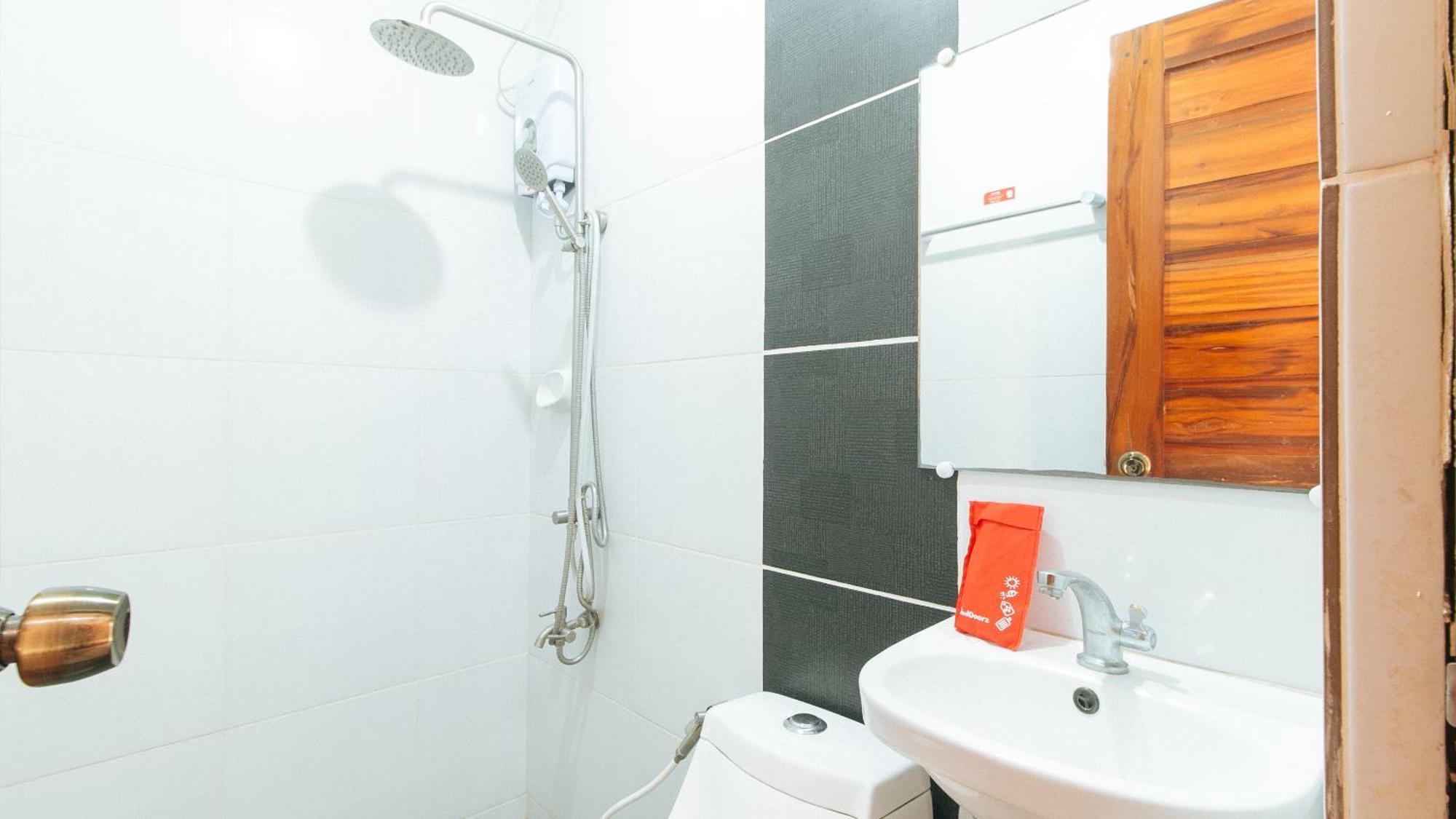 Reddoorz Plus @ Jollydays Hotel Nueva Ecija San Jose  Zewnętrze zdjęcie